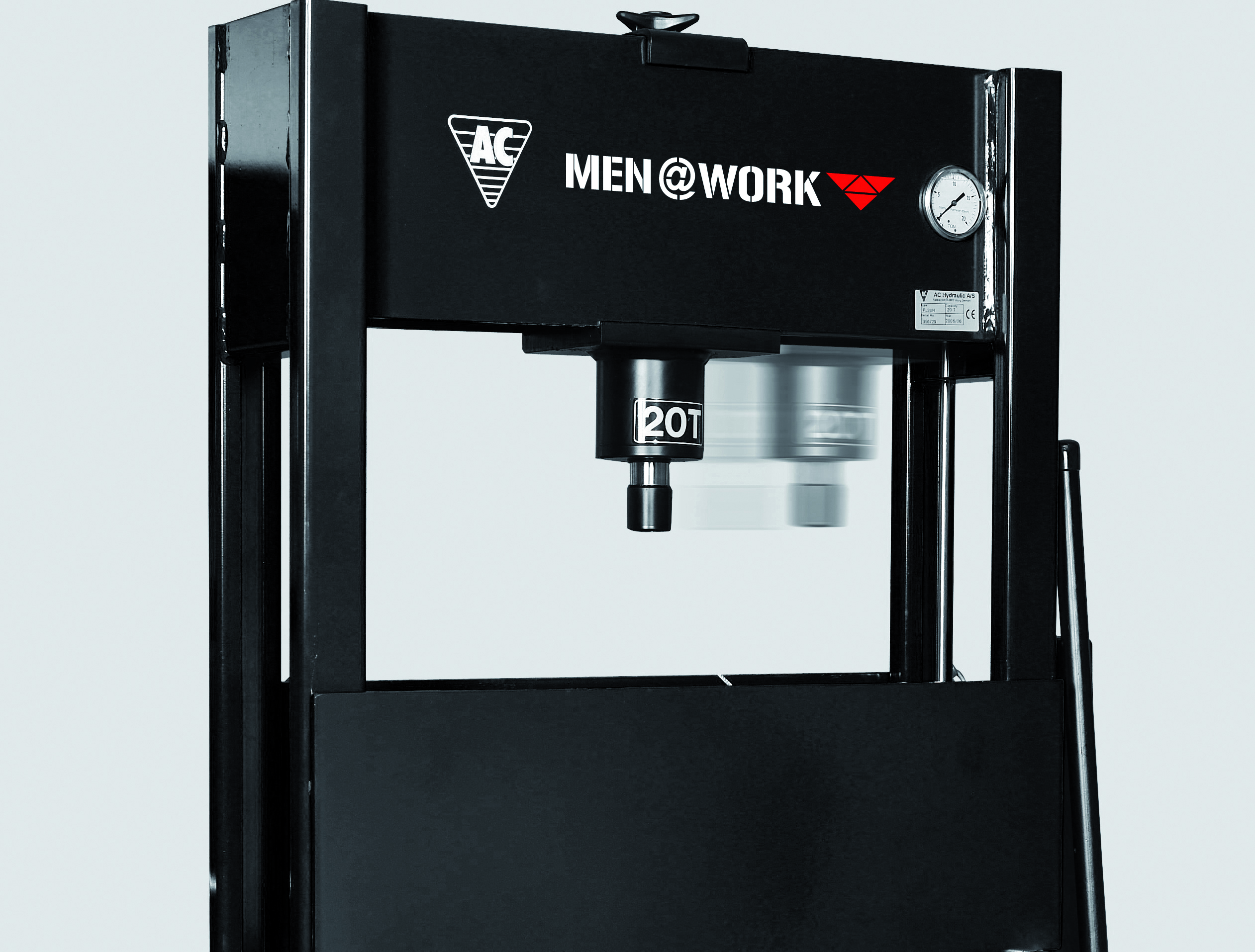 MEN@WORK Werkstattpresse 25t mit Pressdornsatz RAL 9005 MEN@WORK Werkstattpresse 25t mit Pressdornsatz RAL 9005